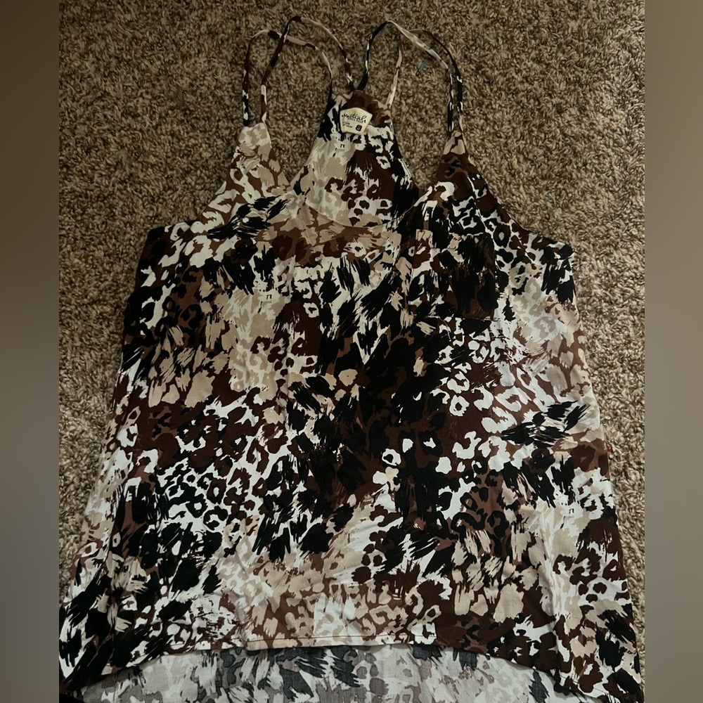 Tank Top - Picture 2 of 5
